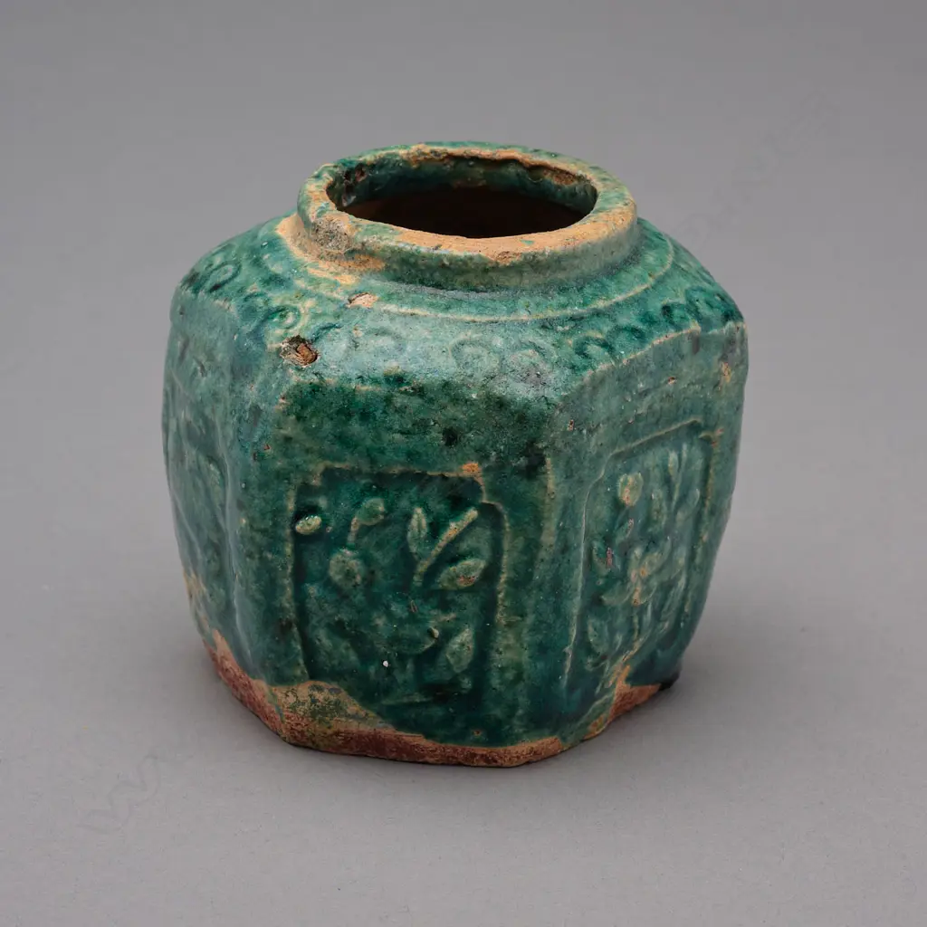 Chinese stoneware jar, c.1875 Image 1++
